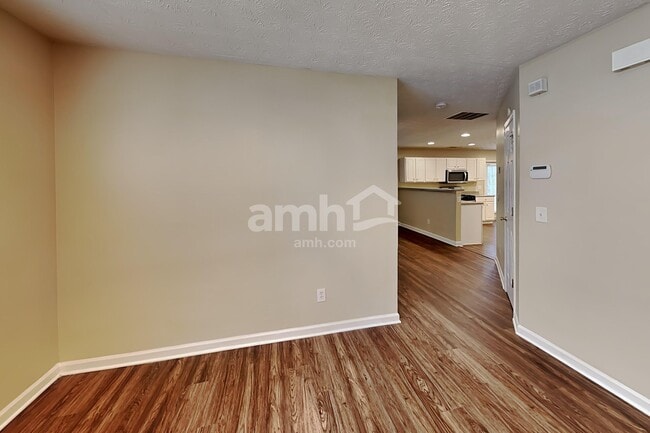 Building Photo - 308 Sam Cobb Pl