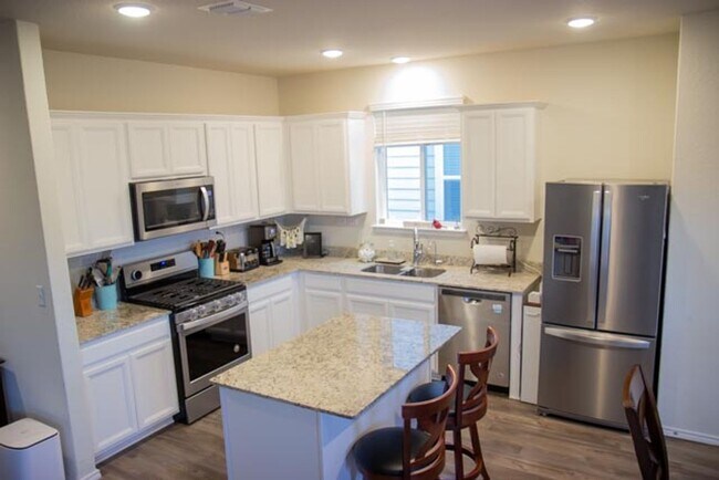 Foto del edificio - 7347 Harvest Bay