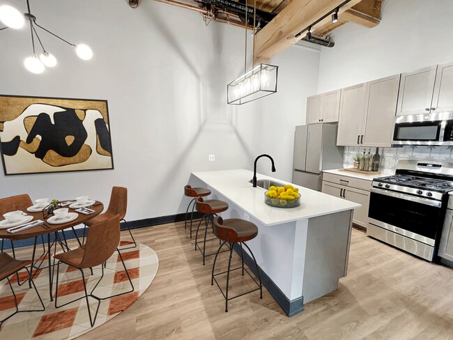 Foto del edificio - Sheffield Lofts - 3110 N Sheffield Ave