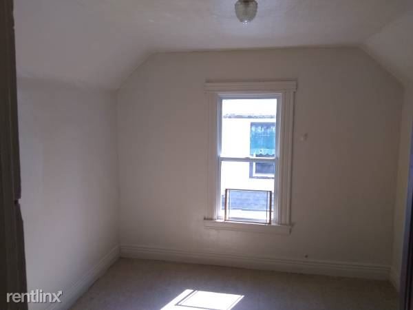 Primary Photo - 3 br, 1 bath House - 201 Weaver St