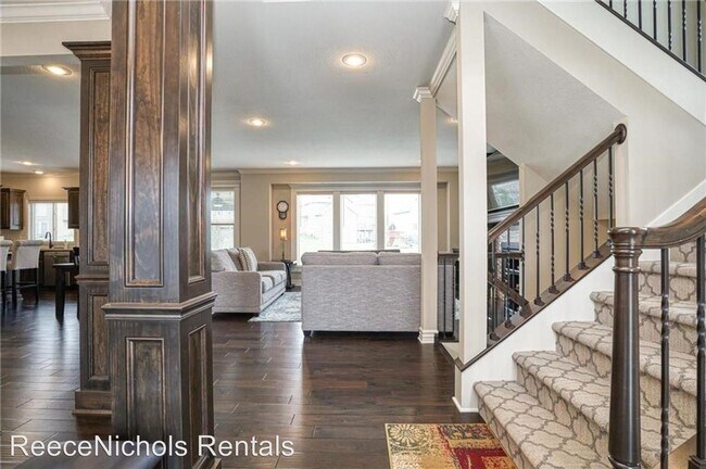 Foto del edificio - 4 br, 3.5 bath House - 6713 NW 104th Terrace