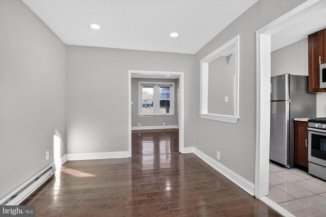 Building Photo - 1640 S 28th St