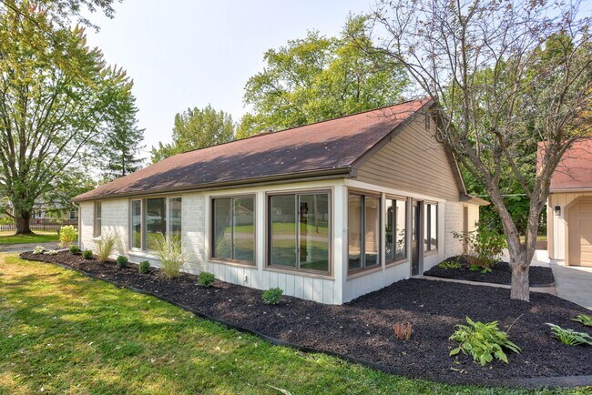 Foto del edificio - 7925 Otto St