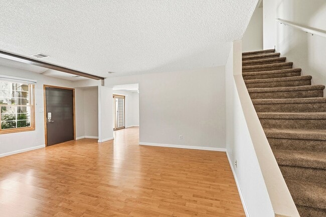Building Photo - Spacious Townhome in Arvada