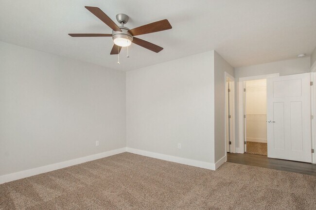 Foto del interior - 1244 S Village Cir