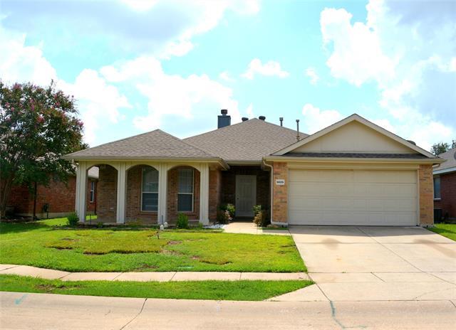 Foto principal - 9809 Carter Dr
