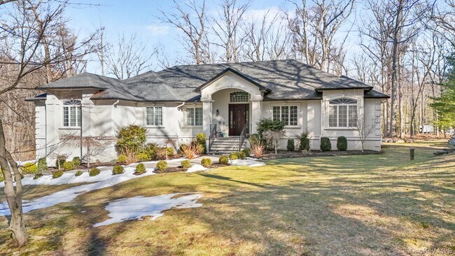 Foto del edificio - 13 White Birch Dr