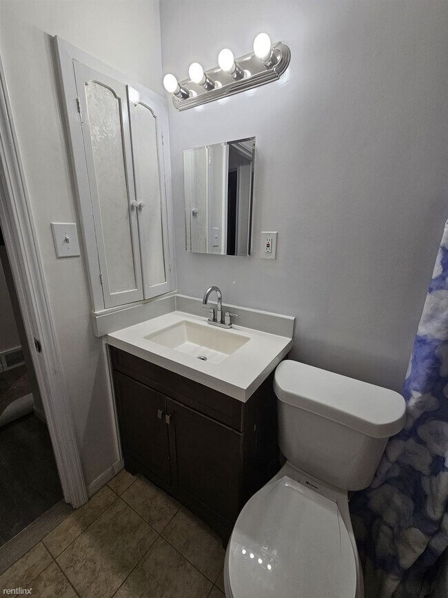 Foto del edificio - 3 br, 2 bath House - 6434 Weddel Street
