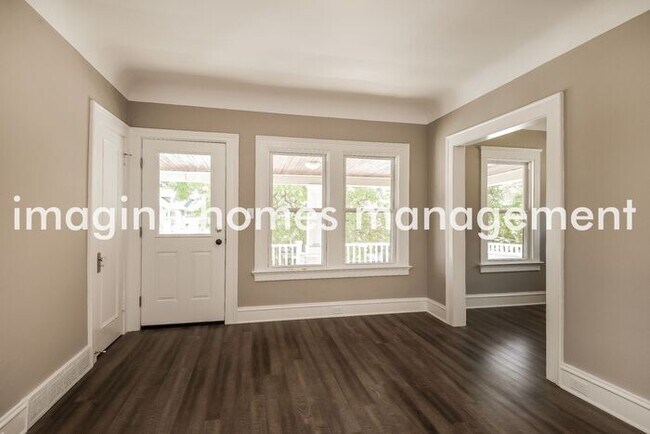 Building Photo - 1484 Cordova Avenue