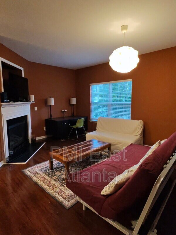 Foto del edificio - 2232 Leicester Way SE