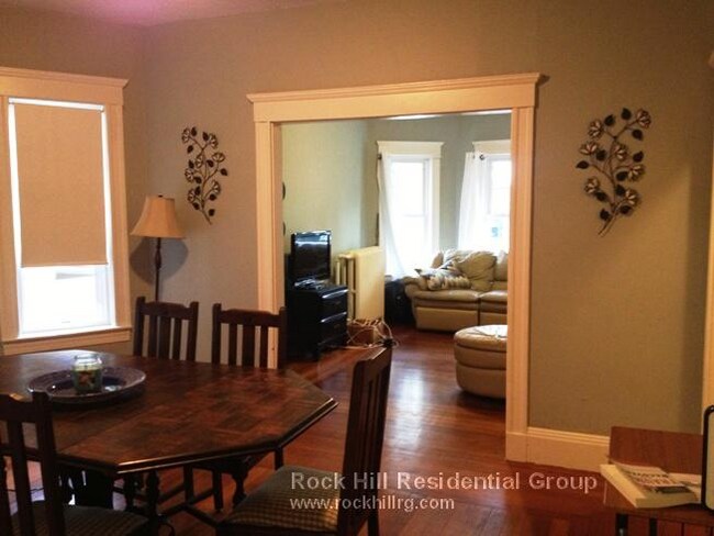 Building Photo - 17 Justin Road Apt #17, Boston, MA 02135 -...