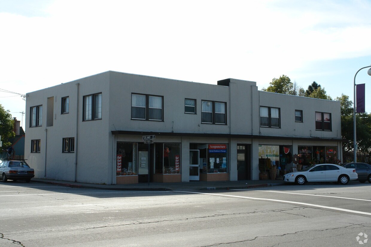 Primary Photo - 1272 Solano Ave