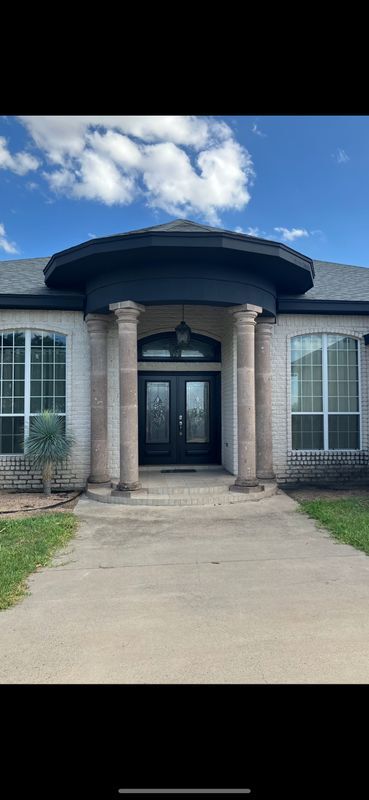 Foto principal - 420 W Palm Dr