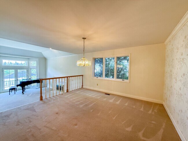 Building Photo - 4bd/3.25ba Seattle House