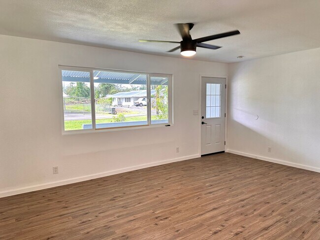 Building Photo - Ainaloa Ohana Home
