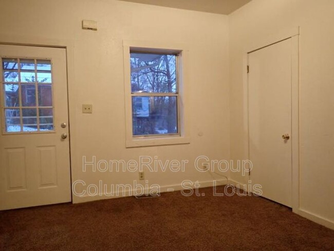 Foto del edificio - 900 Dockery St