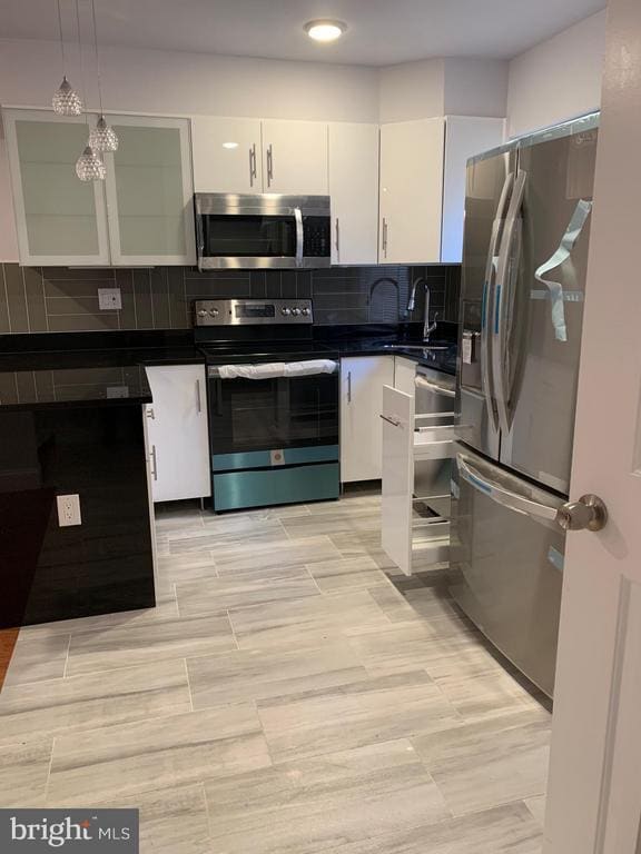 Building Photo - 1000 Mt Vernon St