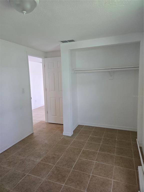 Foto del edificio - 5735 9th St Cir E