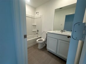 Building Photo - 6402 Symphony Wave Dr