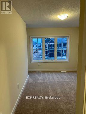 Building Photo - 54 Rowlock St