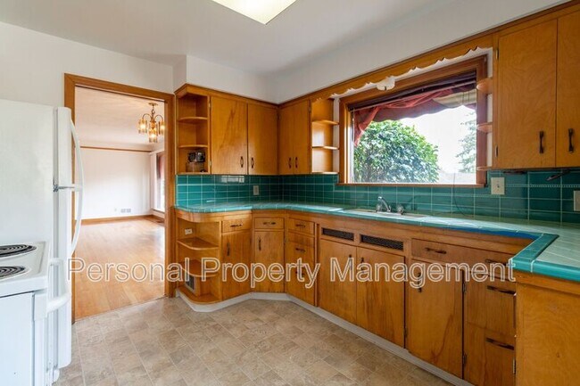 Foto del edificio - 4215 NW Lavina St