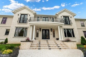 Building Photo - 1065 Northfalls Ct