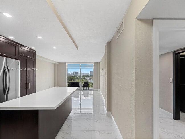 Foto del edificio - 1800 NW 24th Ave