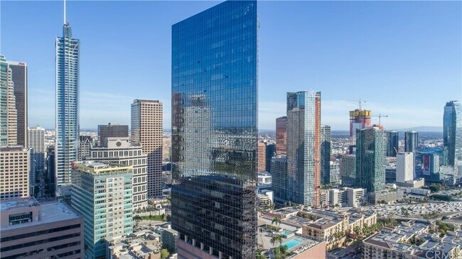 Building Photo - 1100 Wilshire Blvd