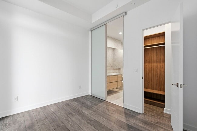 Building Photo - The Residences at Central Park