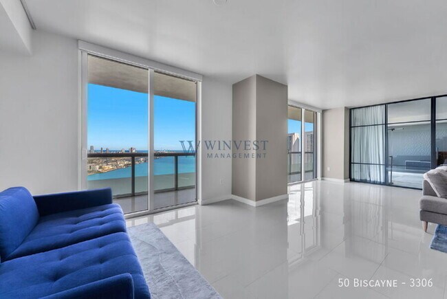 Building Photo - 50 Biscayne-3306