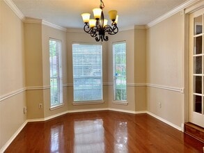 Building Photo - 14322 Village Birch St