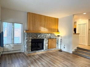 Building Photo - 120 Village Blvd