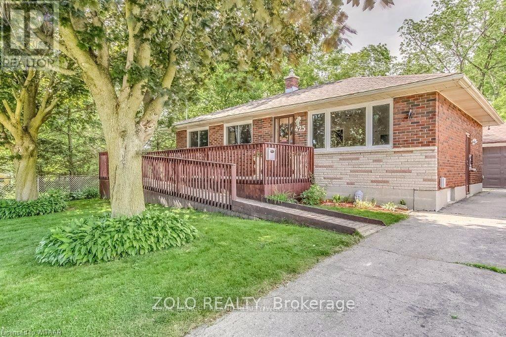 Photo principale - 425 Henry St