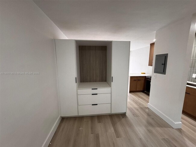 Foto del edificio - 115 Salamanca Ave