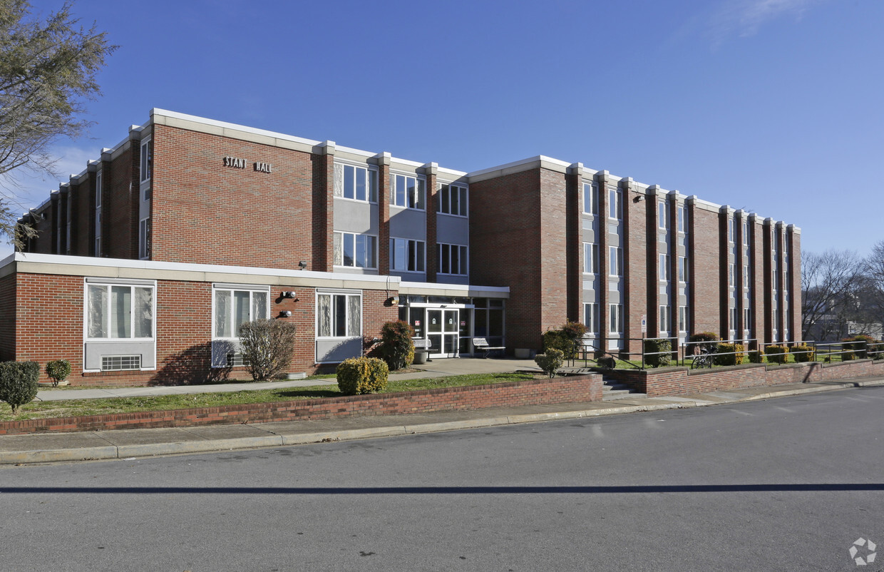 Stant Hall - Apartments in Bristol, VA | Apartments.com