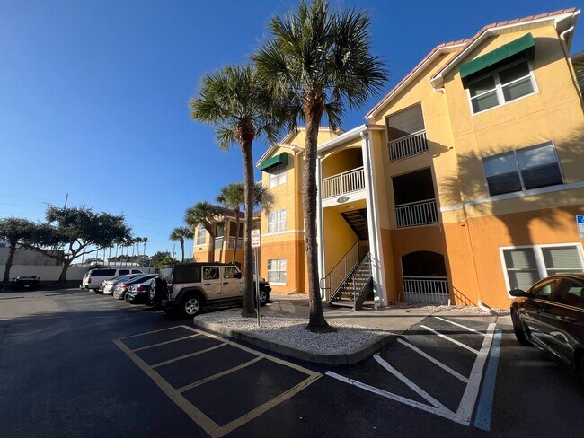 Foto del edificio - 10764 70th Ave