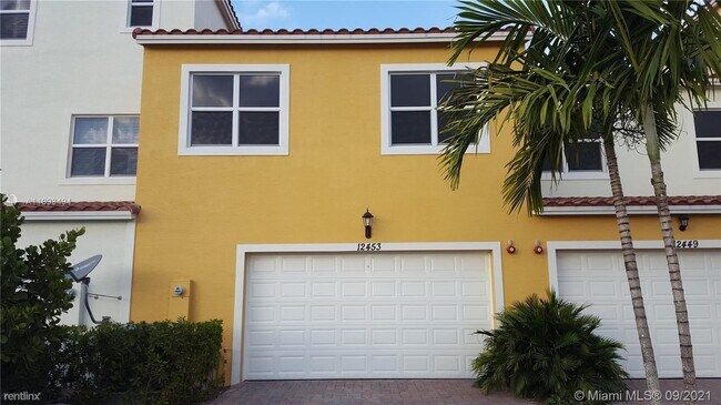 Foto del edificio - 3 br, 2.5 bath Townhome - 12453 NW 17th Mnr