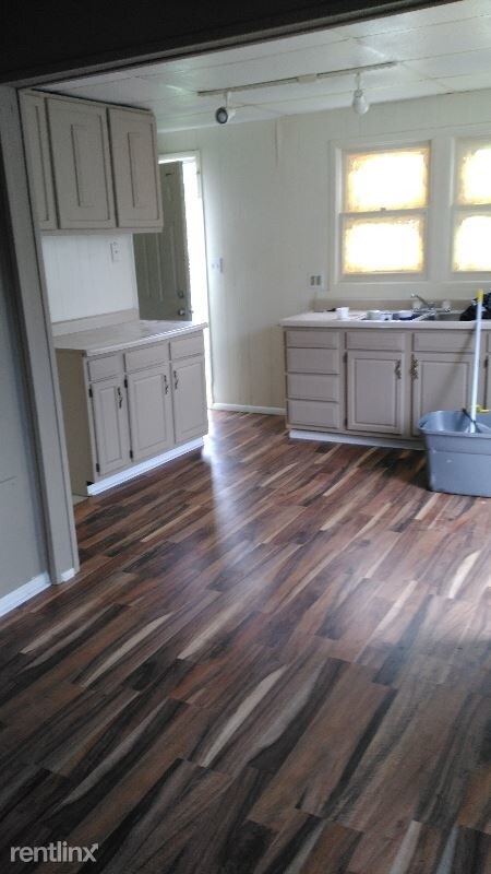 Foto del edificio - 3 br, 1 bath House - 2701 E 36th Ave