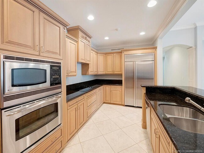 Foto del edificio - 941 SE Willoughby Trace