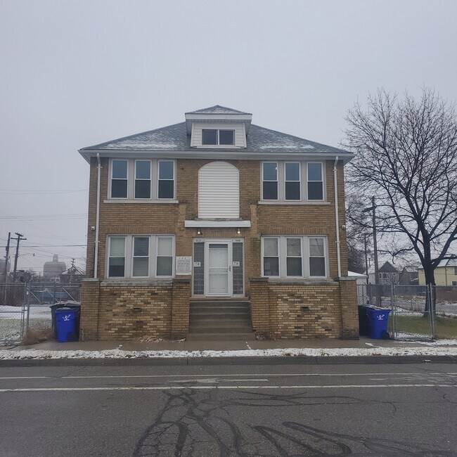 Foto del edificio - 3410 Rosa Parks Blvd
