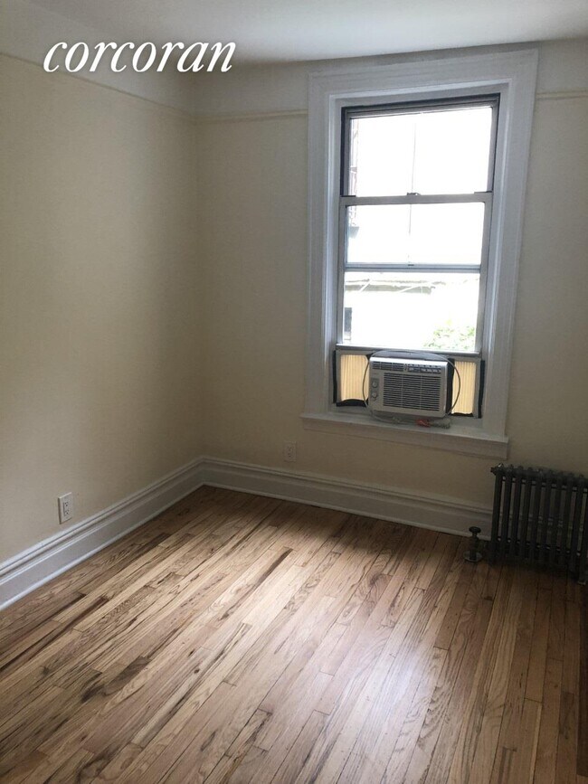 Foto del edificio - 237 W 15th St