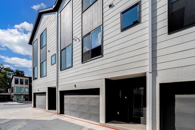 Foto principal - 5609 Live Oak St