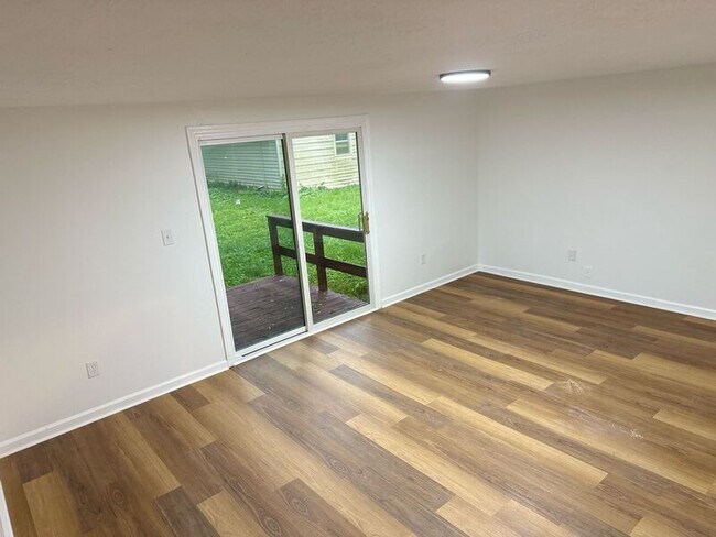 Foto del edificio - 5145 Patterson St