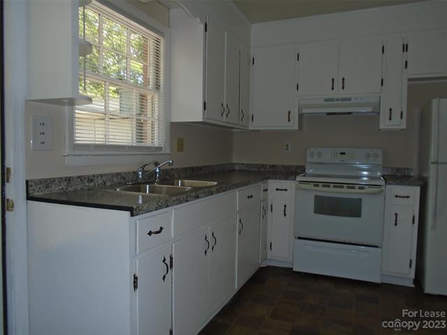 Foto del edificio - 4227 Walker Rd