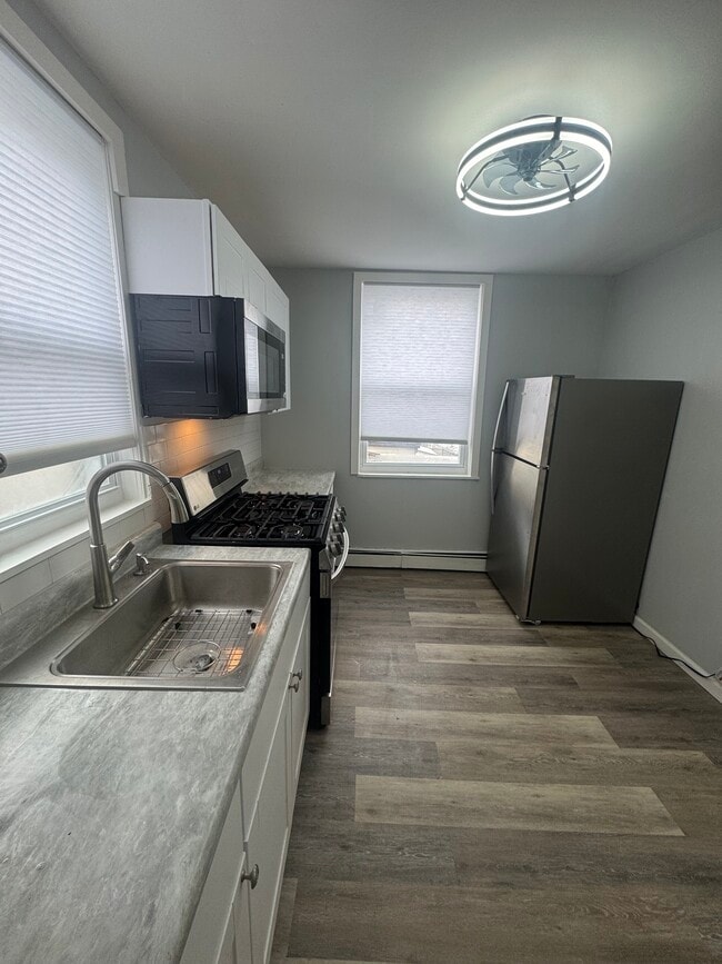 Building Photo - 309 Knox Ave