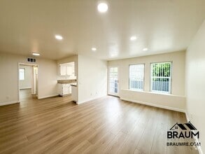 Building Photo - 15000 Burbank Blvd