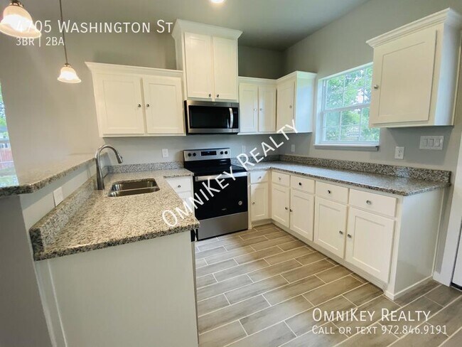 Foto del edificio - 4705 Washington St