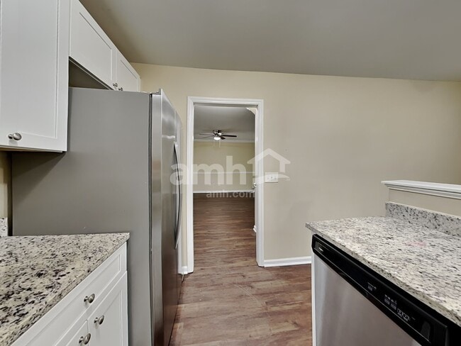 Building Photo - 815 Turmeric Ln