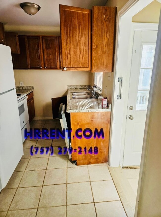 Building Photo - Coming Soon....Lovely 3 Bedroom 1 Bath Single Family Home located in the North King Street area o...