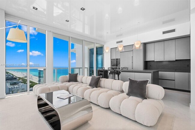 Foto del edificio - 50 South Pointe Dr